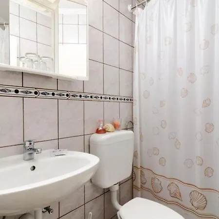 아파트 Nikol - Two Bedroom With Balcony And Sea View 7
