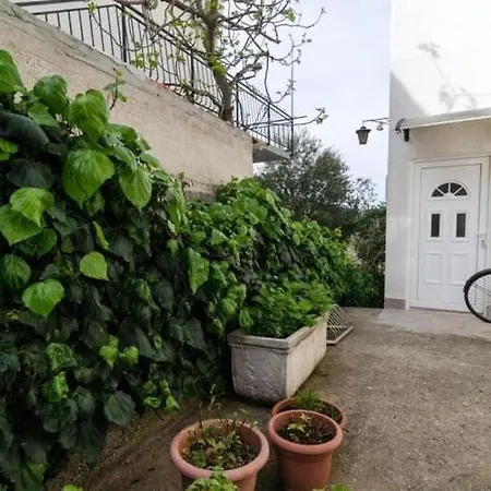아파트 Nikol - Two Bedroom With Balcony And Sea View 7 트르파니